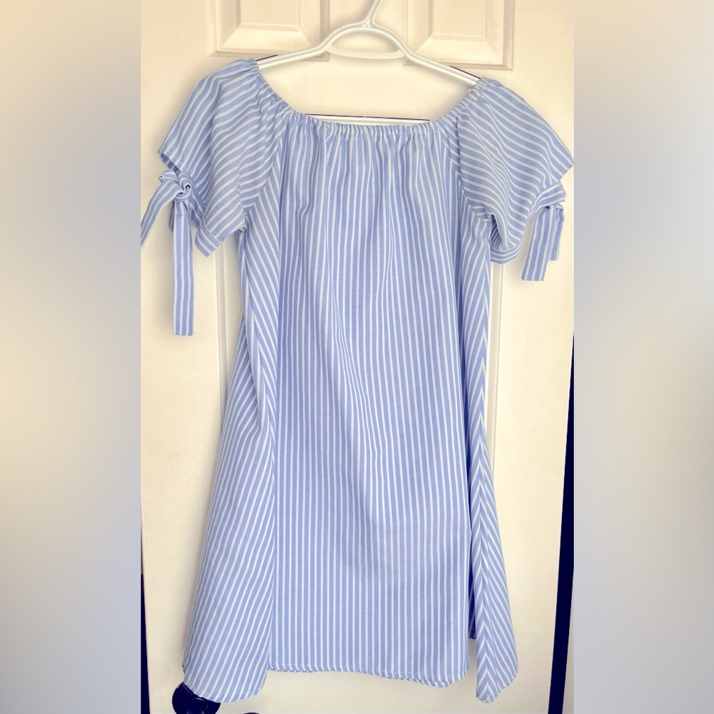 Off the Shoulder Blue Stripped Mini Dress